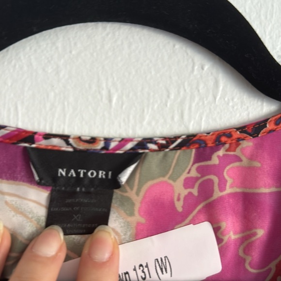 Natori night gown - Picture 3 of 4